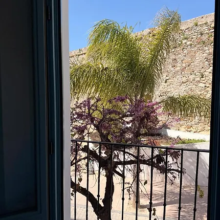 Apartman El Castillo Boutique Old Town - Eaw Homes *