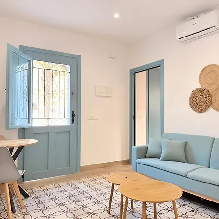 Apartman El Castillo Boutique Old Town - Eaw Homes *