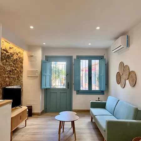 Apartman El Castillo Boutique Old Town - Eaw Homes