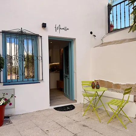 Apartman El Castillo Boutique Old Town - Eaw Homes *