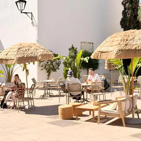 Appartement El Castillo Boutique Old Town - Eaw Homes