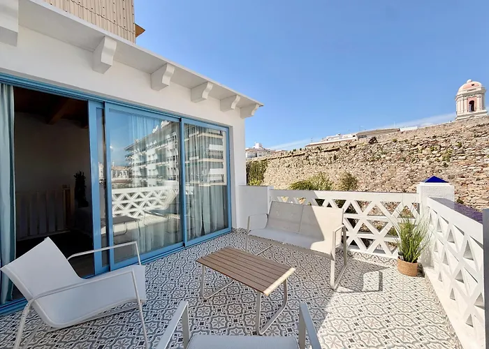 El Castillo Boutique Old Town - Eaw Homes Estepona