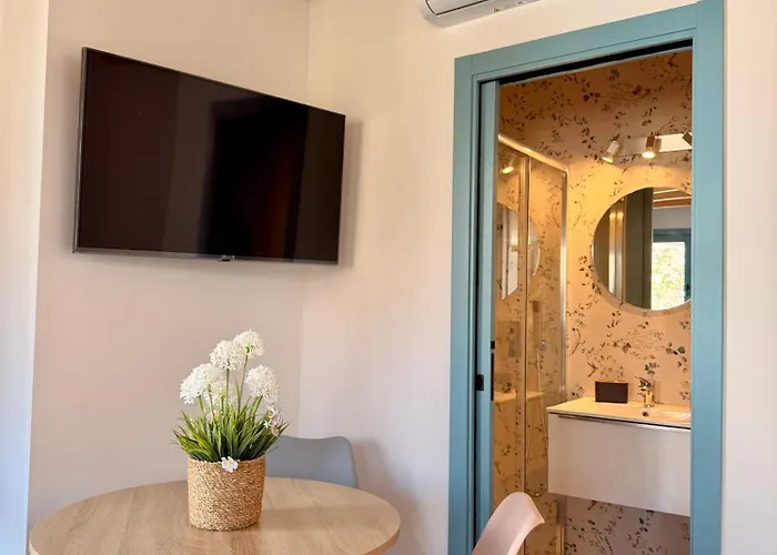 El Castillo Boutique Old Town - Eaw Homes Apartment