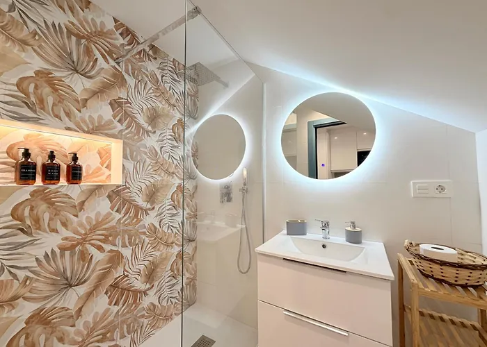 Apartment El Castillo Boutique Old Town - Eaw Homes