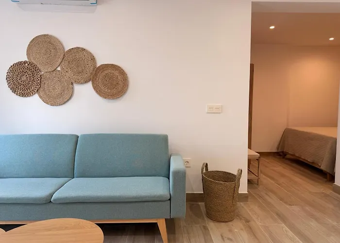 Apartment El Castillo Boutique Old Town - Eaw Homes Estepona